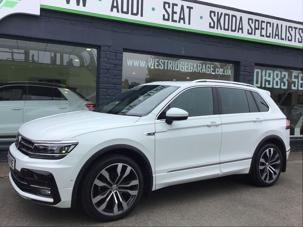 USED 2020 70 VOLKSWAGEN TIGUAN 2.0 TDI R-Line Tech SUV 5dr Diesel DSG 4Motion Euro 6 (s/s) (150 ps) PEACE OF MIND MOTORING 6 MONTHS WARRANTY