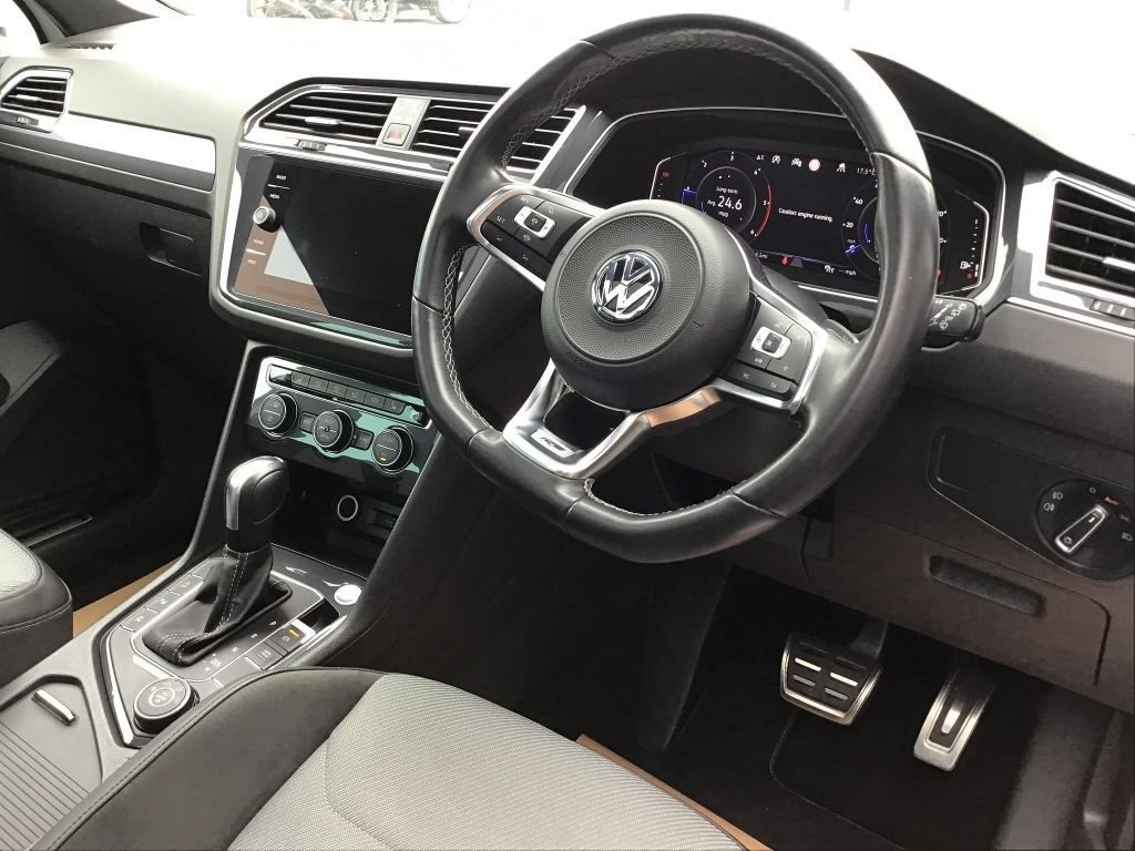 USED 2020 70 VOLKSWAGEN TIGUAN 2.0 TDI R-Line Tech SUV 5dr Diesel DSG 4Motion Euro 6 (s/s) (150 ps) PEACE OF MIND MOTORING 6 MONTHS WARRANTY