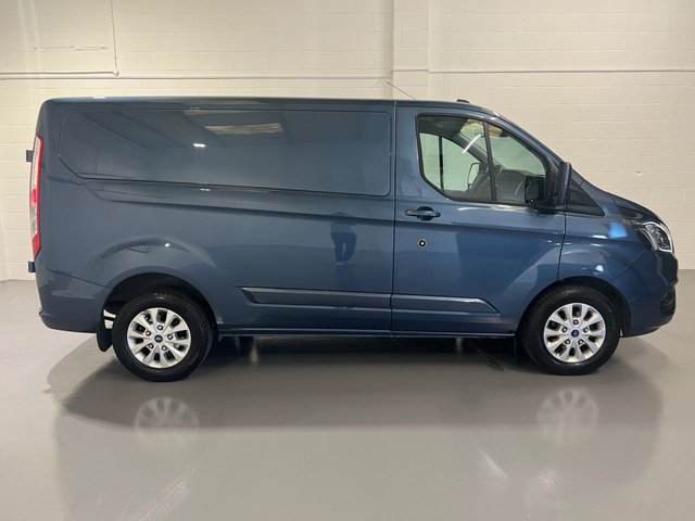 View our FORD TRANSIT CUSTOM