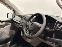 USED 2017 17 VOLKSWAGEN TRANSPORTER 2.0 TDI T28 BlueMotion Tech Trendline Camper Van 5dr Diesel Manual FWD SWB Euro 6 (s/s) (102 ps) Side Awning ,Pop up roof,4 Leather Belted Seats, Air Conditioning