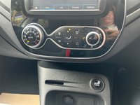 USED 2017 67 RENAULT CAPTUR 2017/67 0.9 TCe ENERGY Dynamique Nav SUV 5dr Petrol Manual Euro 6 (s/s) (90 ps), 2 Owners from new, Only 61000 Miles 