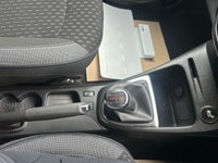 USED 2017 67 RENAULT CAPTUR 2017/67 0.9 TCe ENERGY Dynamique Nav SUV 5dr Petrol Manual Euro 6 (s/s) (90 ps), 2 Owners from new, Only 61000 Miles 