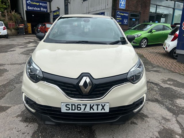 2017 RENAULT CAPTUR 2017/67 0.9 TCe ENERGY Dynamique Nav SUV 5dr Petrol Manual Euro 6 (s/s) (90 ps), 2 Owners from new, Only 61000 Miles - Photo 3