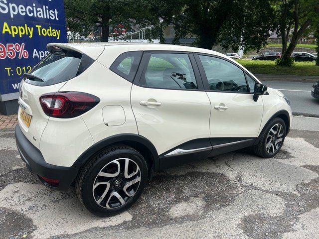2017 RENAULT CAPTUR 2017/67 0.9 TCe ENERGY Dynamique Nav SUV 5dr Petrol Manual Euro 6 (s/s) (90 ps), 2 Owners from new, Only 61000 Miles - Photo 10
