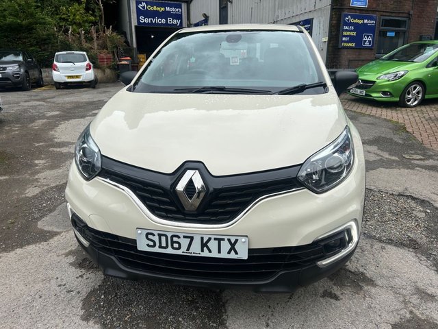 2017 RENAULT CAPTUR 2017/67 0.9 TCe ENERGY Dynamique Nav SUV 5dr Petrol Manual Euro 6 (s/s) (90 ps), 2 Owners from new, Only 61000 Miles - Photo 11