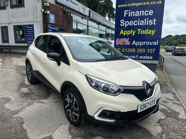 2017 RENAULT CAPTUR 2017/67 0.9 TCe ENERGY Dynamique Nav SUV 5dr Petrol Manual Euro 6 (s/s) (90 ps), 2 Owners from new, Only 61000 Miles