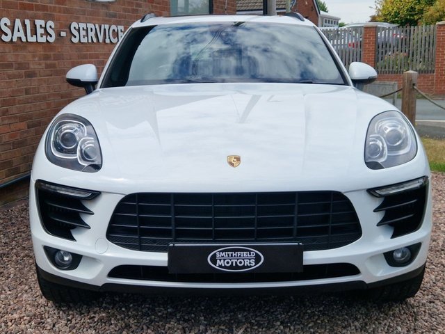 View our PORSCHE MACAN