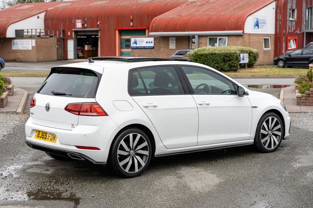 2019 VOLKSWAGEN GOLF 2.0 TDI R-Line Hatchback 5dr Diesel DSG Euro 6 (s/s) (150 ps) - Photo 4