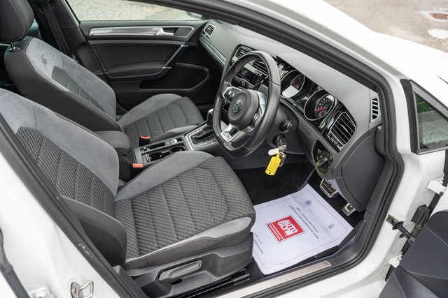 2019 VOLKSWAGEN GOLF 2.0 TDI R-Line Hatchback 5dr Diesel DSG Euro 6 (s/s) (150 ps) - Photo 12