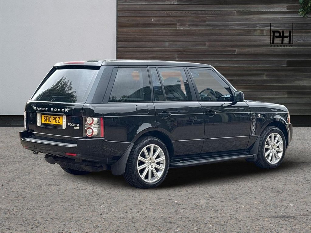 USED 2010 10 LAND ROVER RANGE ROVER 3.6 TD V8 Vogue SE SUV 5dr Diesel Auto 4WD Euro 4 (271 ps) LAST OWNER 9 YEARS|REAR SCREEN