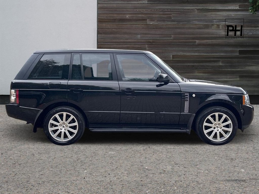 USED 2010 10 LAND ROVER RANGE ROVER 3.6 TD V8 Vogue SE SUV 5dr Diesel Auto 4WD Euro 4 (271 ps) LAST OWNER 9 YEARS|REAR SCREEN