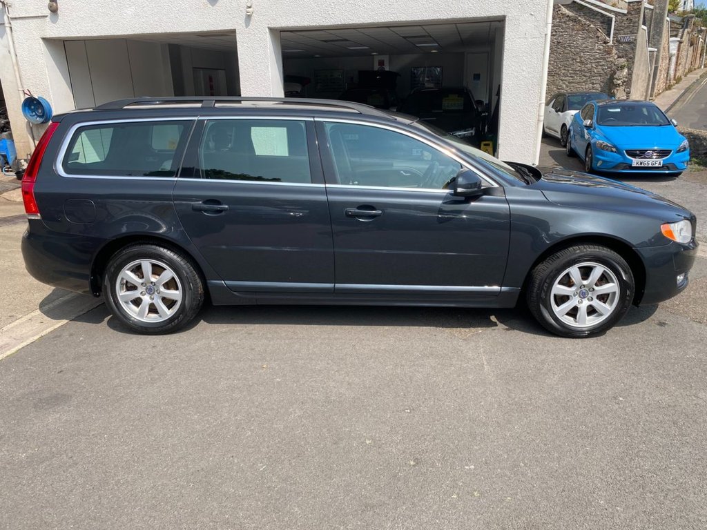 USED 2013 63 VOLVO V70 2.0 D4 Business Edition Estate 5dr Diesel Manual Euro 5 (s/s) (163 ps) HEATED SEATES, NAVIGATION, DAB