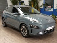 USED 2022 HYUNDAI KONA 64kWh Premium SUV 5dr Electric Auto (10.5kW Charger) (204 ps) SAT NAV HEATED SEATS CRUISE CONTROL REAR VIEW CAMERA 1 OWNER FROM NEW  EXCELLENT SERVICE HISTORY HYUNDAI WARRANTY