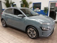 USED 2022 HYUNDAI KONA 64kWh Premium SUV 5dr Electric Auto (10.5kW Charger) (204 ps) SAT NAV HEATED SEATS CRUISE CONTROL REAR VIEW CAMERA 1 OWNER FROM NEW  EXCELLENT SERVICE HISTORY HYUNDAI WARRANTY