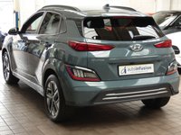 USED 2022 HYUNDAI KONA 64kWh Premium SUV 5dr Electric Auto (10.5kW Charger) (204 ps) SAT NAV HEATED SEATS CRUISE CONTROL REAR VIEW CAMERA 1 OWNER FROM NEW  EXCELLENT SERVICE HISTORY HYUNDAI WARRANTY