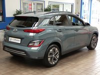 USED 2022 HYUNDAI KONA 64kWh Premium SUV 5dr Electric Auto (10.5kW Charger) (204 ps) SAT NAV HEATED SEATS CRUISE CONTROL REAR VIEW CAMERA 1 OWNER FROM NEW  EXCELLENT SERVICE HISTORY HYUNDAI WARRANTY