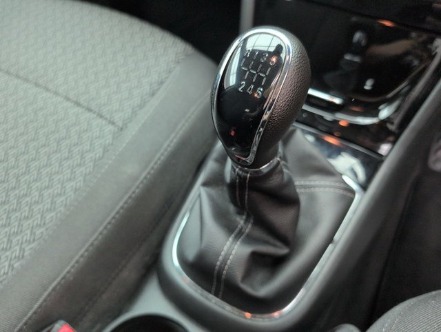 USED 2017 17 Vauxhall Mokka X 1.4i Turbo Design Nav Suv 5dr Petrol Manual Euro 6 (s/S) (140 Ps) 19in Alloy Wheels + Cruise Control