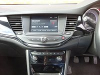 USED 2018 68 VAUXHALL ASTRA 1.4i Turbo SRi Euro 6 5dr 17" ALLOYS, CRUISE, DAB