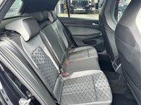 USED 2022 22 VOLKSWAGEN GOLF 1.5 eTSI MHEV R-Line Hatchback 5dr Petrol Hybrid DSG Euro 6 (s/s) (150 ps) ** RAC BUYSURE INSPECTED **