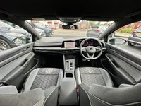 USED 2022 22 VOLKSWAGEN GOLF 1.5 eTSI MHEV R-Line Hatchback 5dr Petrol Hybrid DSG Euro 6 (s/s) (150 ps) ** RAC BUYSURE INSPECTED **