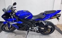 USED 2007 07 YAMAHA R1 AKRAPOVIC UNDERSEAT EXHAUSTS COMES WITH NEW MOT AND WARRANTY