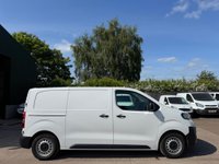 USED 2022 72 PEUGEOT EXPERT 1.5 BlueHDi 1000 Professional Premium Standard Panel Van MWB Euro 6 (s/s) 6dr LOW MILES, TOP SPEC, CLEAN VAN