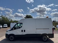 USED 2020 20 IVECO DAILY 2.3D HPI 12V 35S 3520 MWB Euro 6 (s/s) 5dr RARE AUTO, 1 OWNER, VERY CLEAN