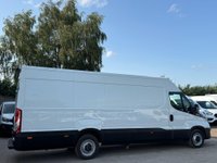 USED 2022 22 IVECO DAILY 2.3D HPI 14V 35S 3520L HiMatic MWB High Roof Euro 6 (s/s) 5dr HUGE SPEC, 1 OWNER, VERY CLEAN