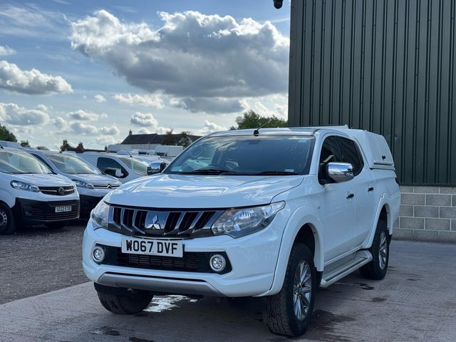 View our MITSUBISHI L200