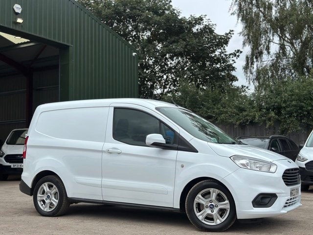 View our FORD TRANSIT COURIER