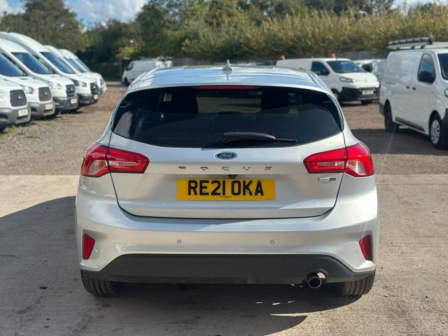 2021 FORD FOCUS - Photo 9