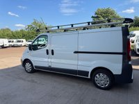 USED 2010 60 VAUXHALL VIVARO 2.0 2900 CDTi FWD L3 4dr 