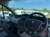 USED 2010 60 VAUXHALL VIVARO 2.0 2900 CDTi FWD L3 4dr 