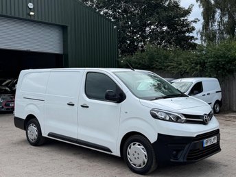 2019 TOYOTA PROACE