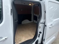 USED 2023 23 VAUXHALL COMBO 1.5 Turbo D 2300 Pro L1 H1 Euro 6 (s/s) 5dr TOP SPEC, IMMACULATELY CLEAN