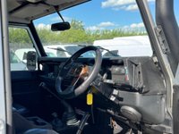 USED 2005 55 LAND ROVER DEFENDER 110 2.5 TD5 Silver MWB 5dr ABSOLUTELY STUNNING IMMACULATE