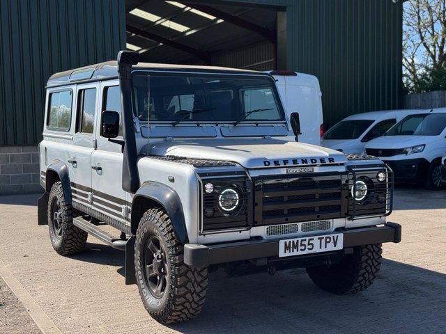 View our LAND ROVER DEFENDER 110