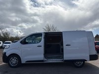 USED 2020 70 VAUXHALL VIVARO 1.5 Turbo D 2900 Dynamic L2 H1 Euro 6 (s/s) 6dr 1 OWNER, 2 KEYS, FSH, CLEAN