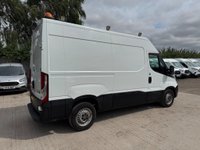 USED 2020 20 IVECO DAILY 2.3D HPI 14V Business 35S 3520 MWB High Roof Euro 6 (s/s) 5dr RARE AUTO, 1 OWNER, VERY CLEAN