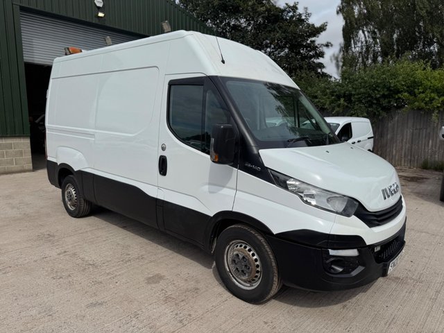 View our IVECO DAILY