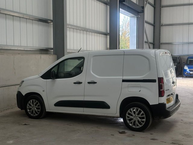 2020 CITROEN BERLINGO - Photo 11