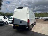 USED 2022 22 IVECO DAILY 2.3D HPI 14V 35S 3520 MWB High Roof Euro 6 (s/s) 5dr STUNNING CONDITION & MILEAGE