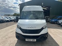 USED 2022 22 IVECO DAILY 2.3D HPI 14V 35S 3520 MWB High Roof Euro 6 (s/s) 5dr STUNNING CONDITION & MILEAGE