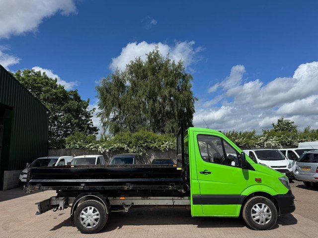 2017 Mercedes-Benz SPRINTER - Photo 6