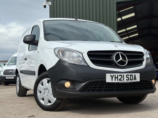 2021 Mercedes-Benz CITAN - Photo 4