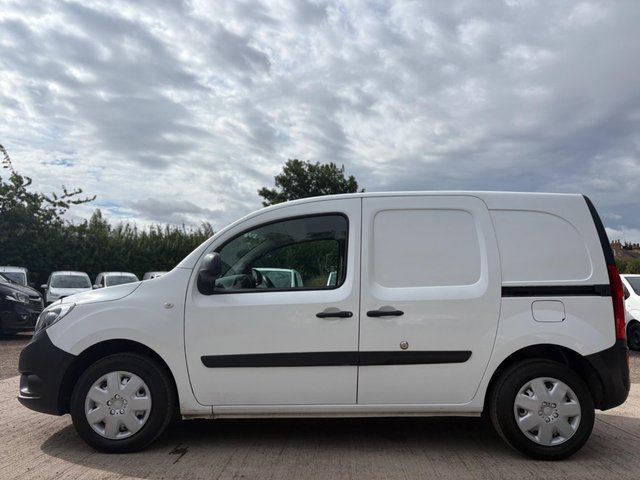 2021 Mercedes-Benz CITAN - Photo 11