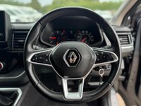 USED 2022 72 RENAULT TRAFIC 2.0 dCi Blue 28 Sport SWB Euro 6 (s/s) 5dr STUNNING, TOP SPEC, VERY CLEAN