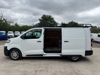 USED 2021 70 VAUXHALL VIVARO 2.0 Turbo D 3100 Dynamic L2 H1 Euro 6 (s/s) 6dr 