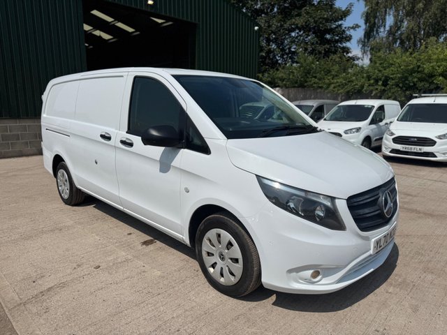 2021 Mercedes-Benz VITO - Photo 2
