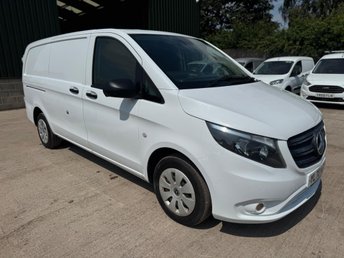 2021 MERCEDES-BENZ VITO
